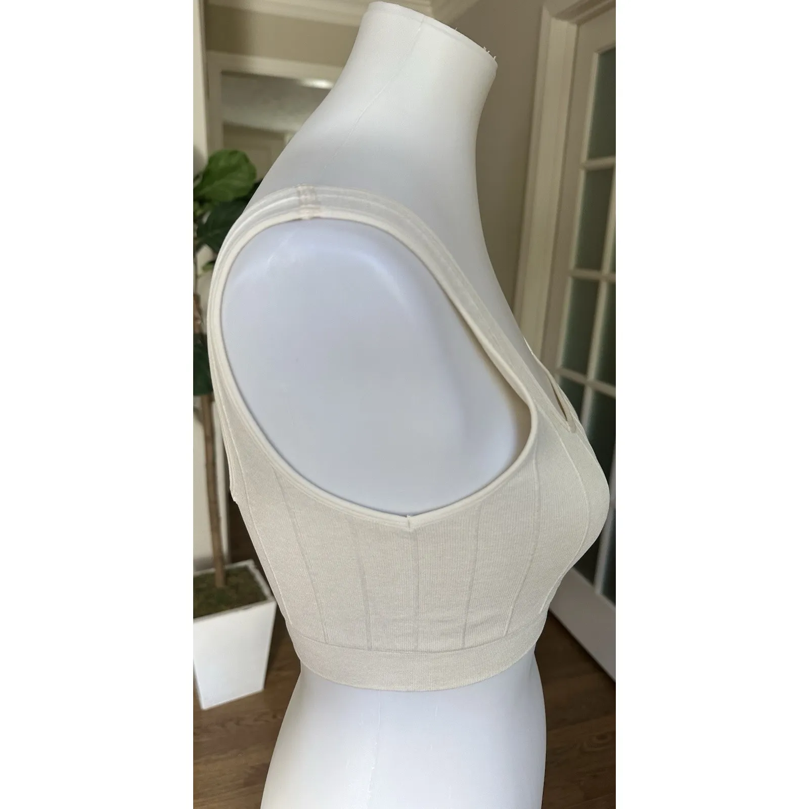 Spiritual Gangster Amara Wide Rib Seamless Crop Tank Top M/L Heather Cream NWT - Image 4