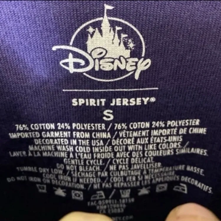 Disney parks evil queens villains velour spirit jersey S - Image 6