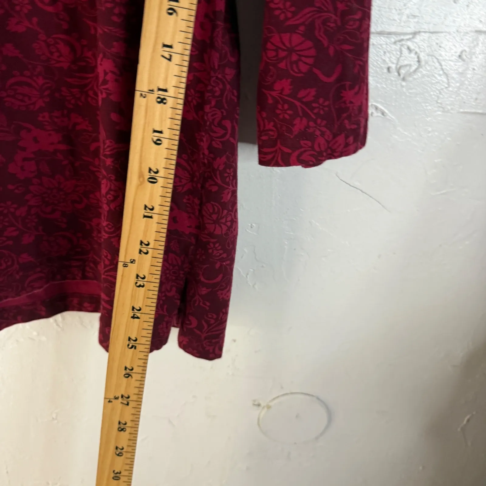 Norm Thompson Women's Burgundy Floral Beaded Neckline 3/4 Sleeve Top XL Red - Image 8