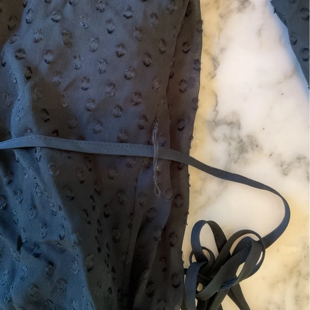 NWT Madewell Tie-Waist Midi Dress in‎ Clip Dot Black S ripped shoulder belt loop - Image 12