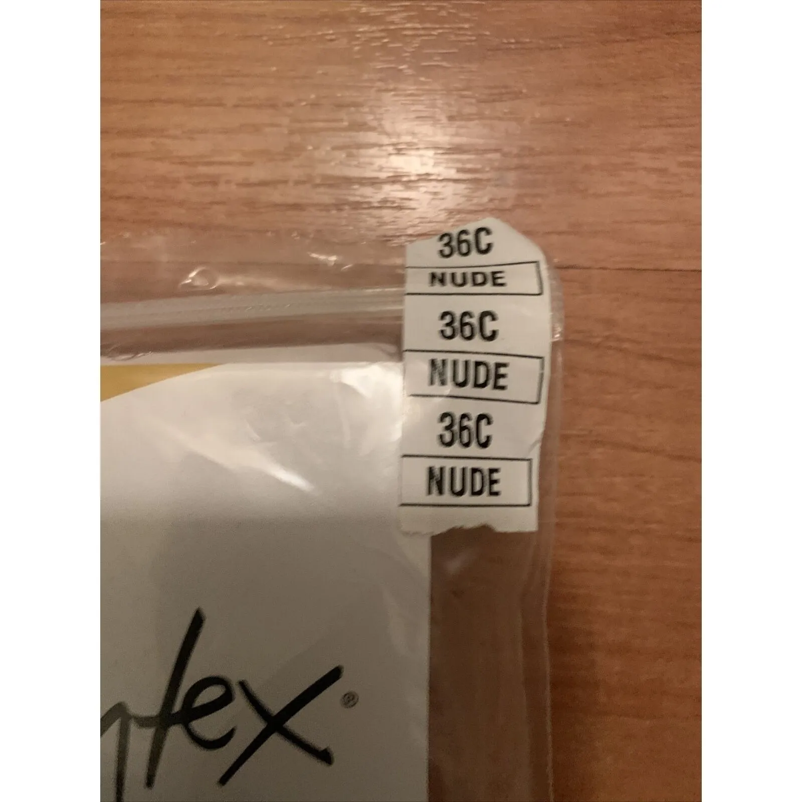 Women's Playtex 18 Hour Bra Ultimate Lift & Support Size 36C - Image 4