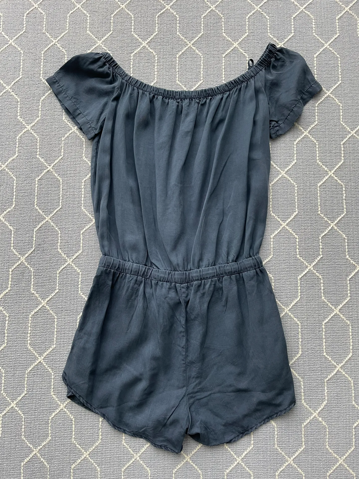 Revolve  Blue Off Shoulder Romper Size Medium - Image 3