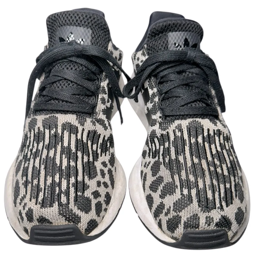 Adidas Women’s Size 7 Leopard Animal Print Swift Running Shoes Sneakers - Image 4