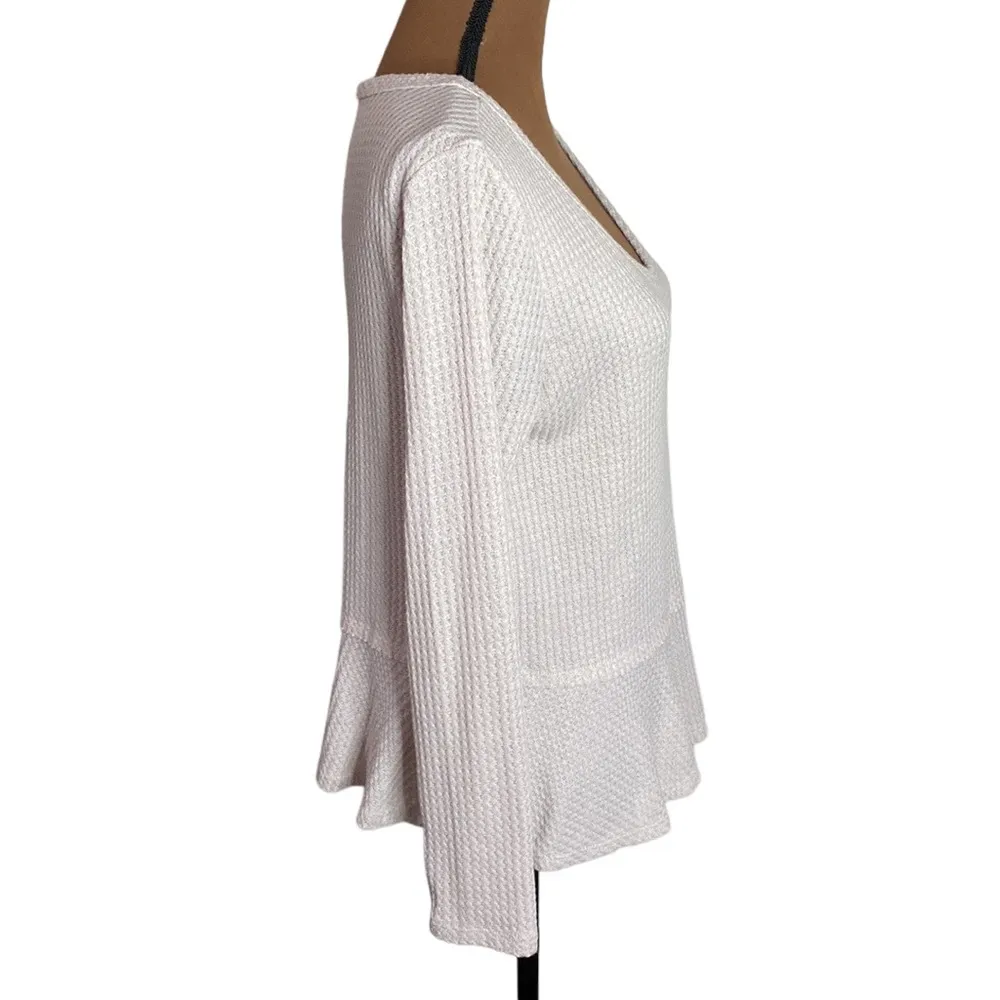 Paper Crane thermal waffle knit scoop neck peplum top in pale cream lilac size S - Image 4