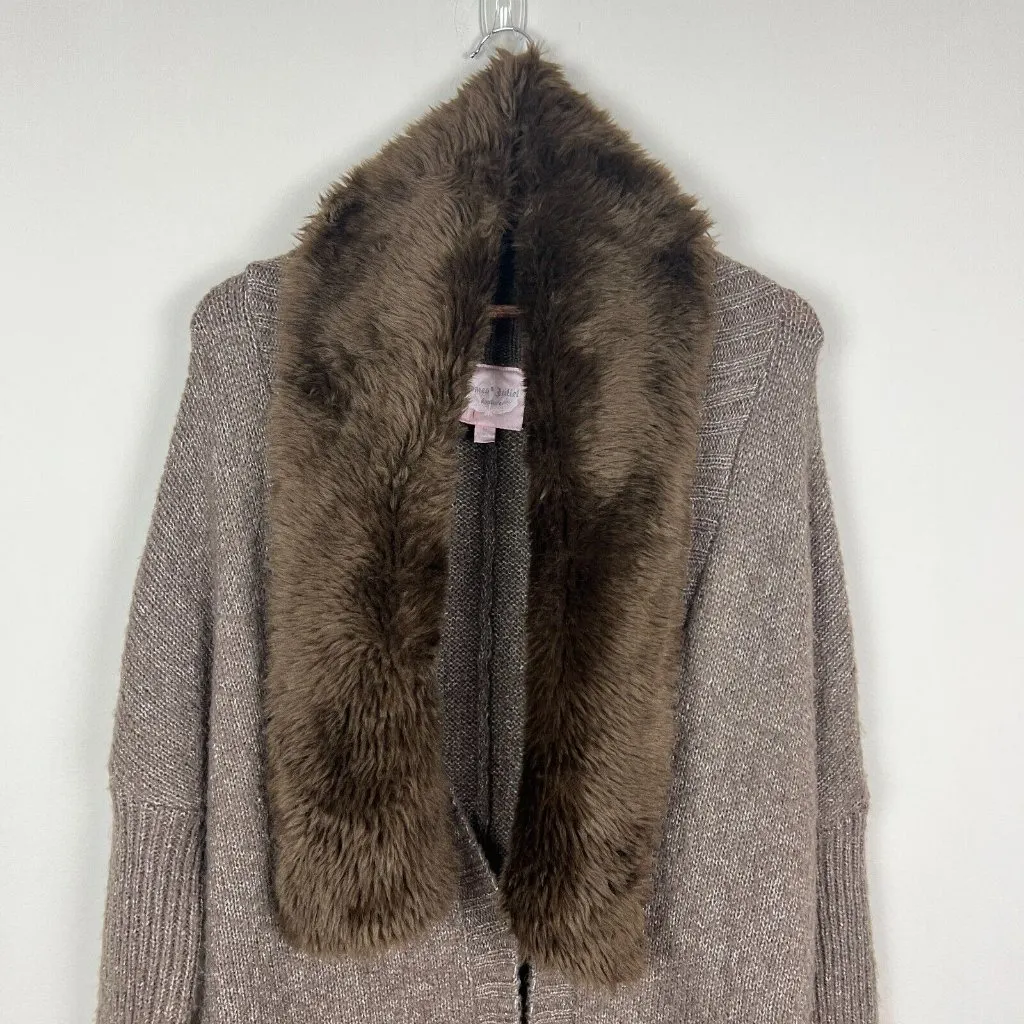 Romeo + Juliet Couture Cardigan Sweater Womens Medium Brown Faux Fur Dolman Knit - Image 14