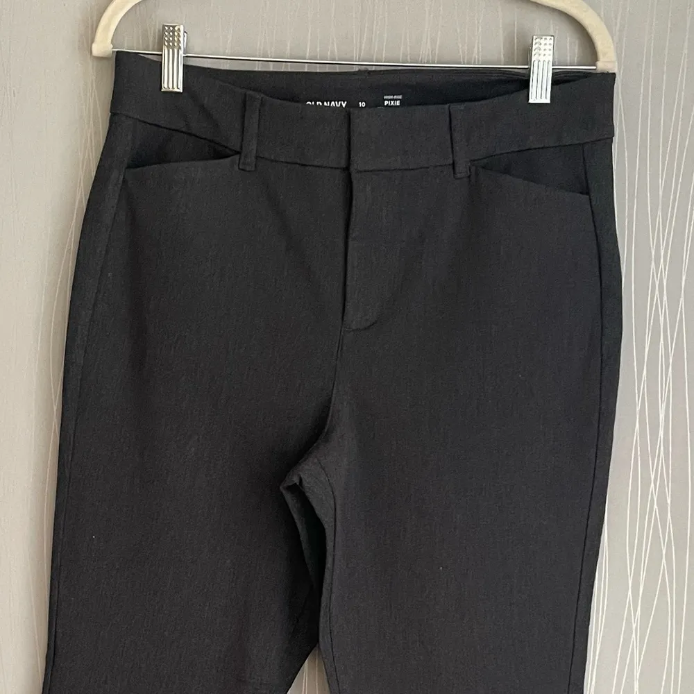 Old Navy High Rise Pixie Pants Women’s Size 10 Gray - Image 3