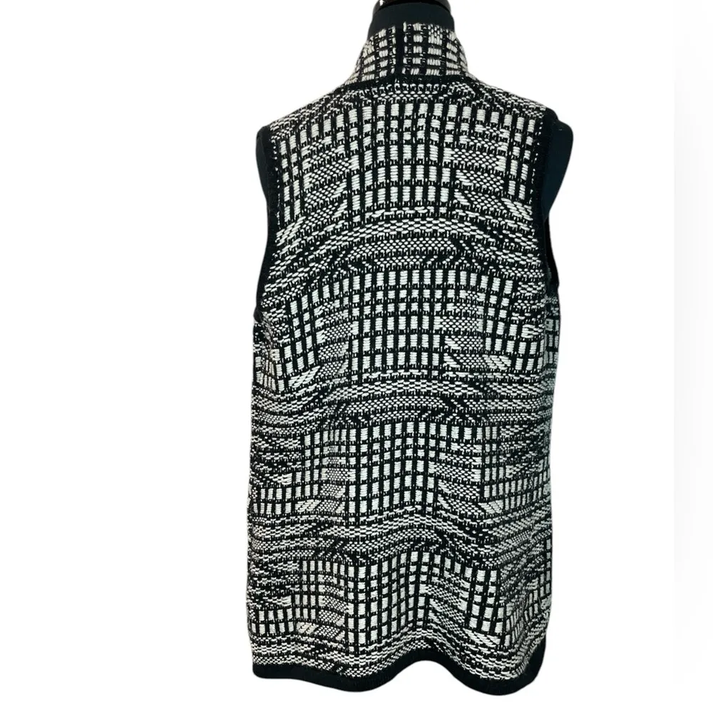 Anthropologie crochet knit open front pocket long waisted cardigan layering vest - Image 3