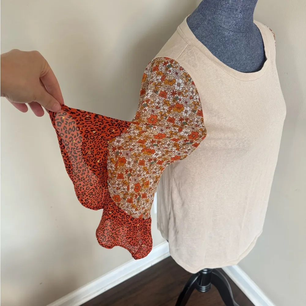 Umgee Mixed Media Mixed Pattern Flowy Half Sleeve T-Shirt Women’s Medium - Image 4