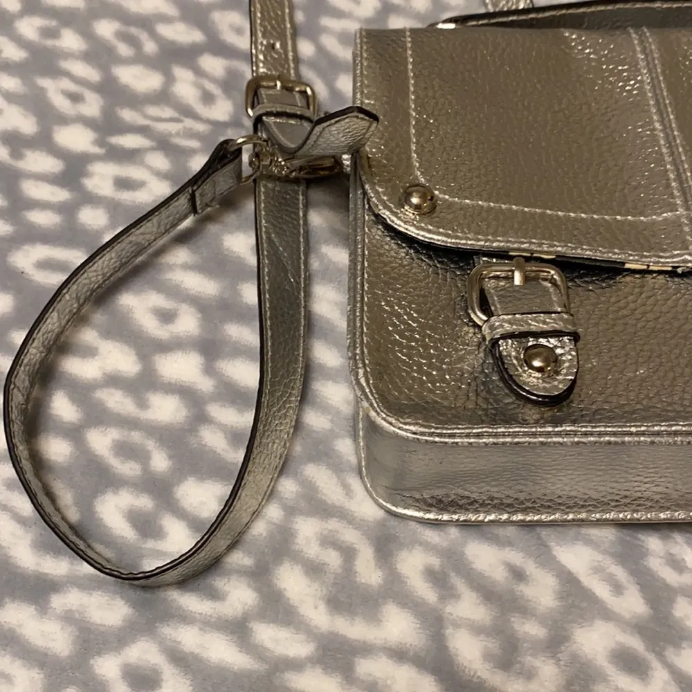 Bethany Mota  silver mini box purse - Image 2