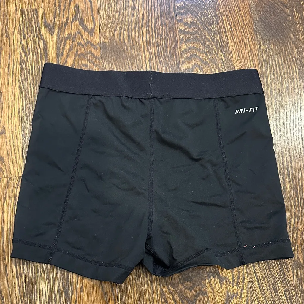 Nike Pro Athletic Spandex Shorts - Image 4