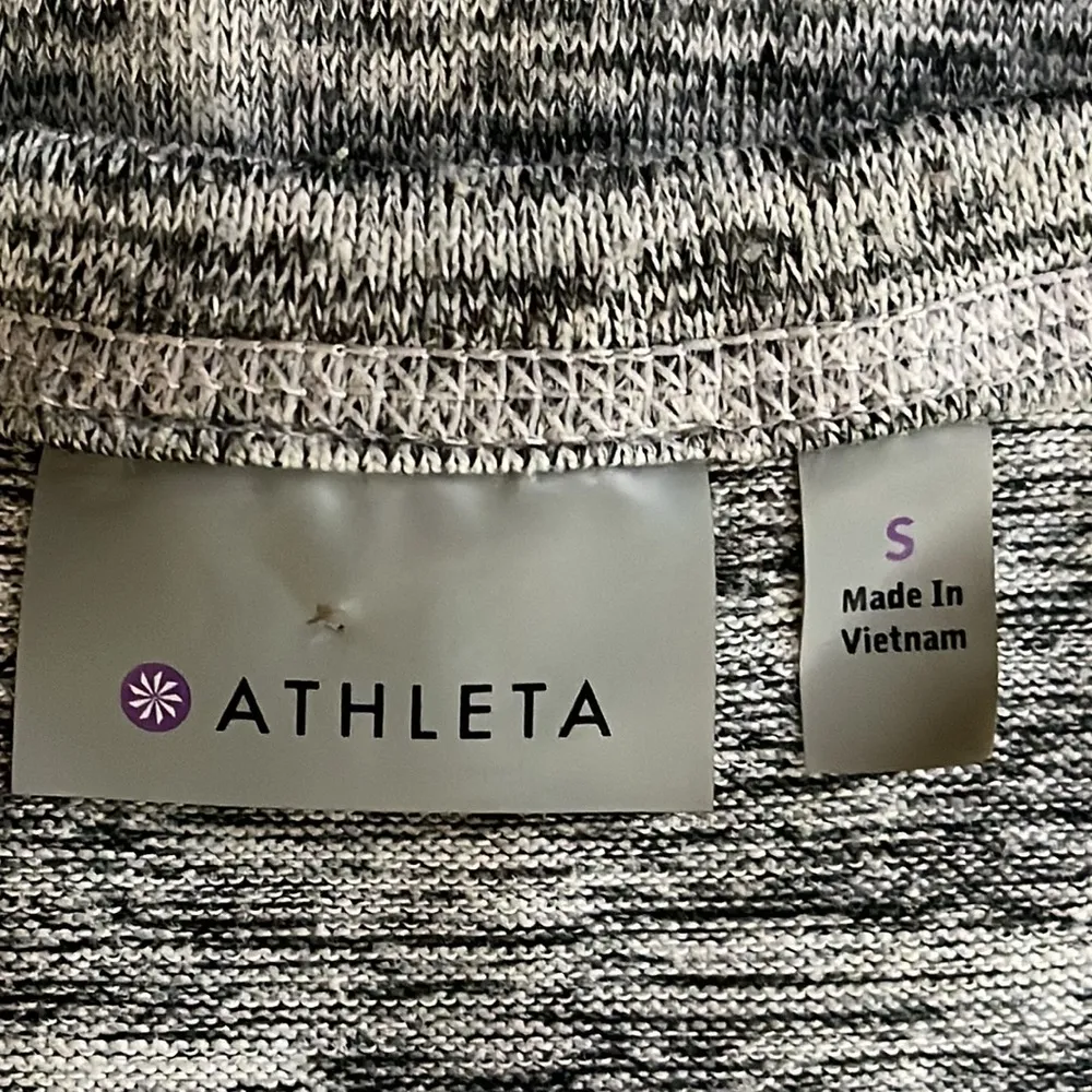 Athleta No Sweatin It Sharkbite Heathered Gray Sweatshirt Top Size S - Image 7
