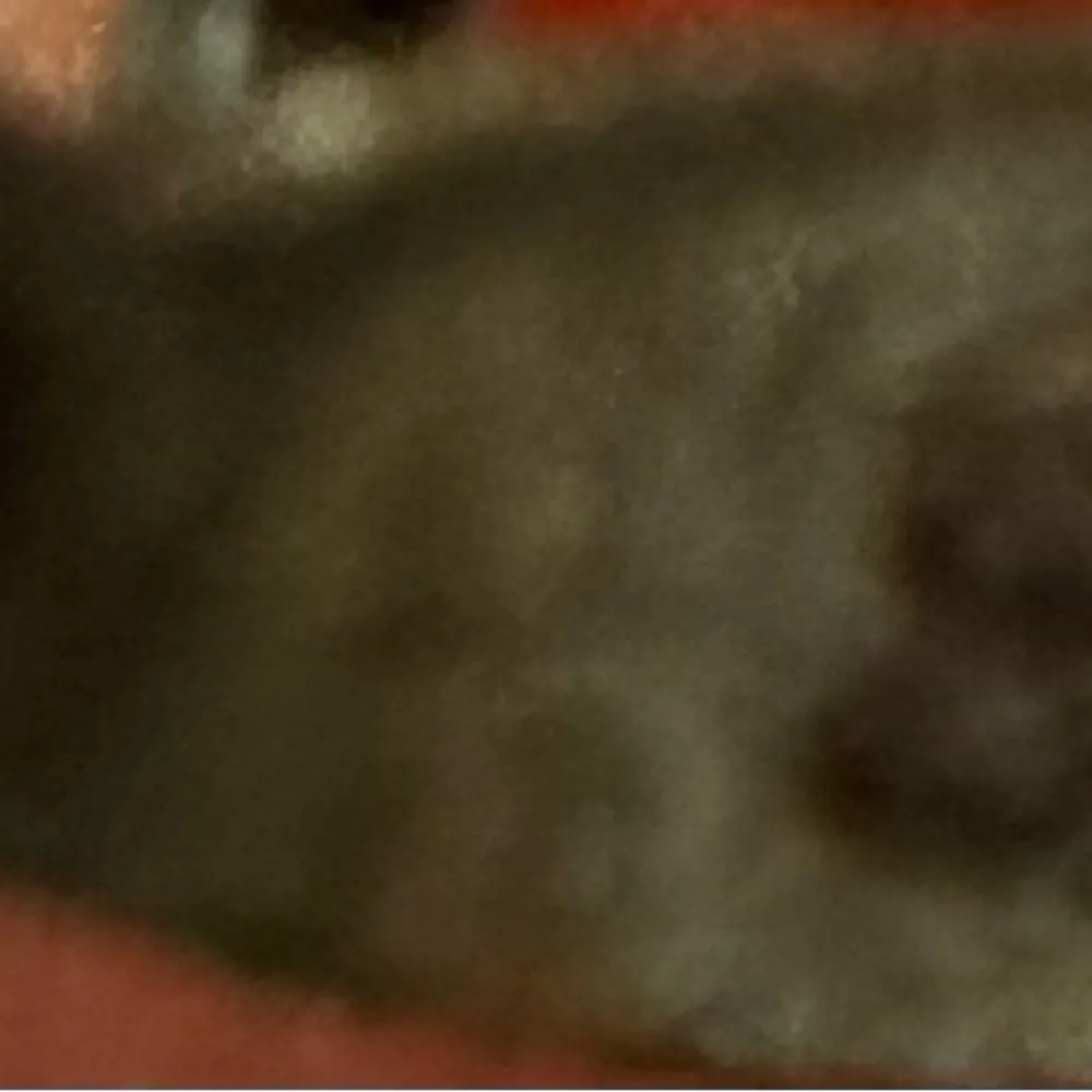 Beautiful Avon Gold Linked Necklace Brown - Image 6