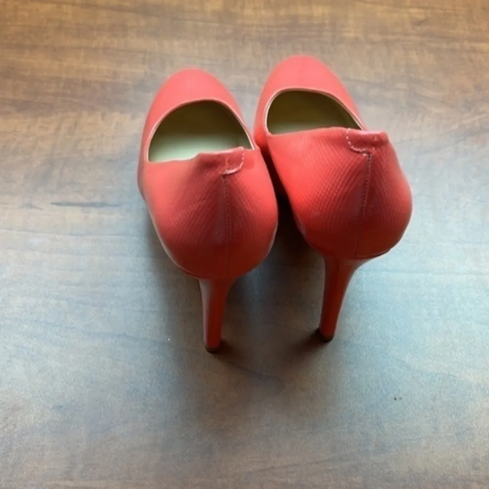 GB ladies shoe 6.5 - Image 4