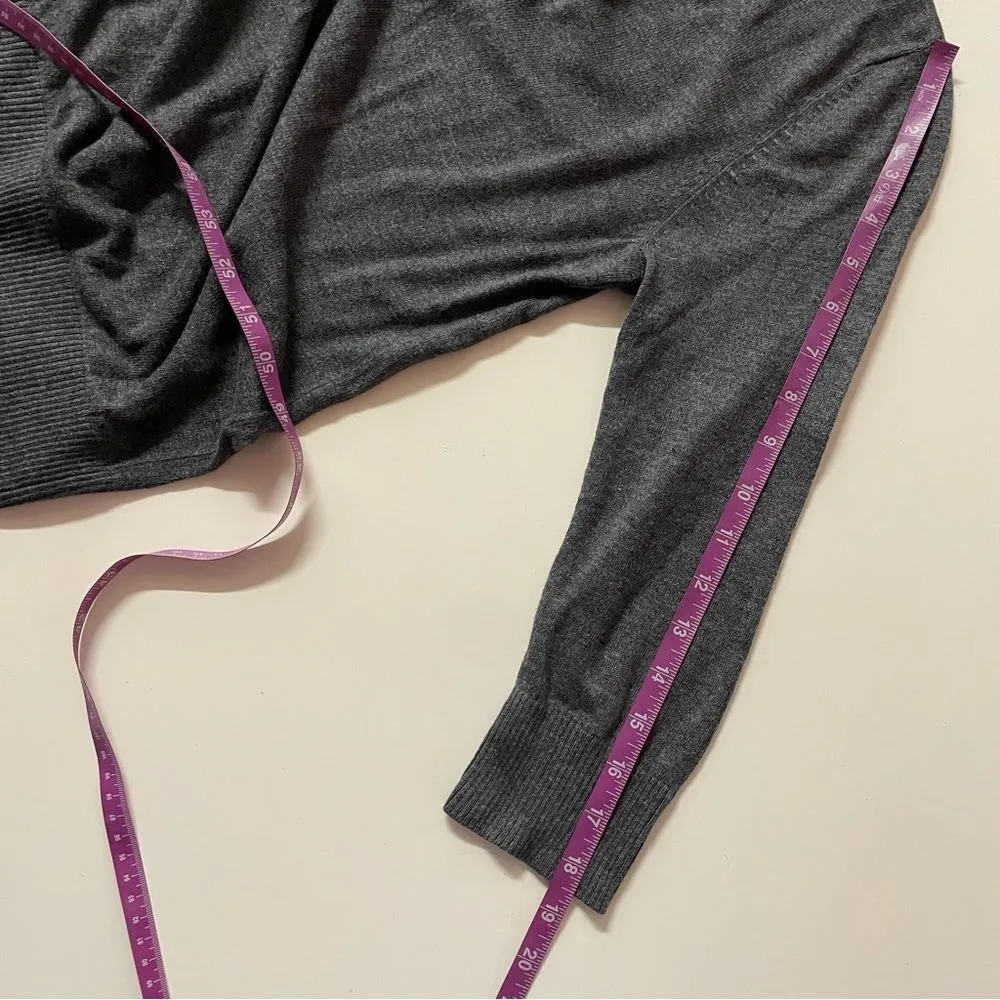 Vintage Y2K Forever 21 Dark Gray V-Neck Sweater Size L GUC - Image 7