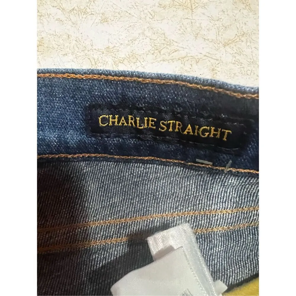 Lucky Brand Womans Charlie Straight Jeans Sz 8/32 Length - Image 4