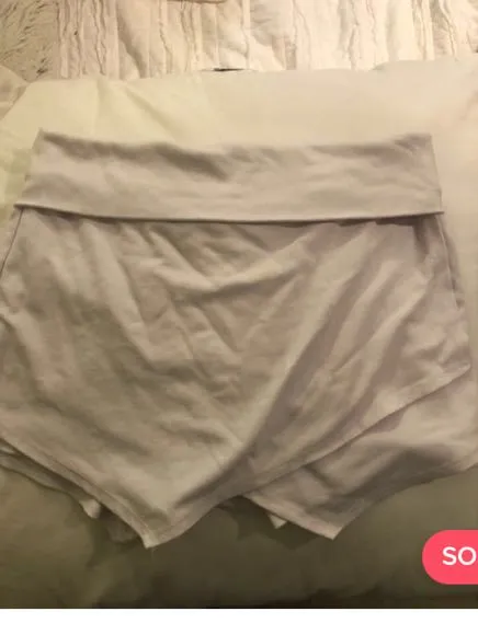 White Envelope Skirt Size M - Image 6