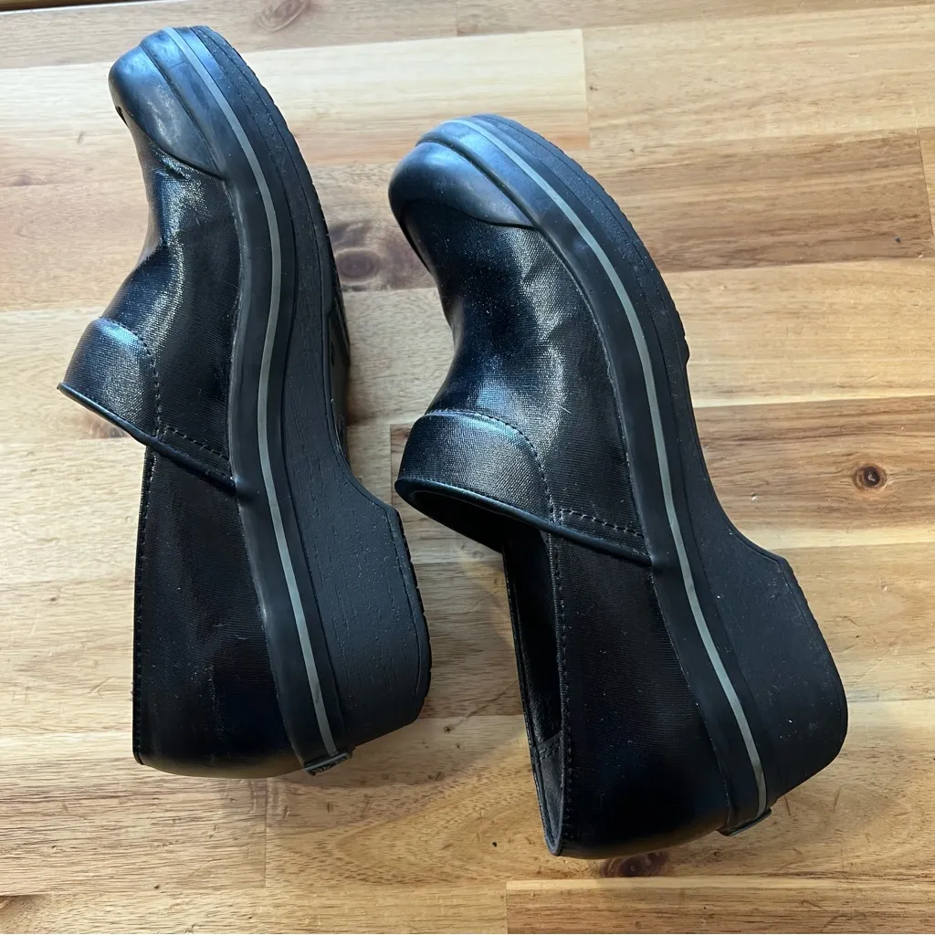 Dansko Vegan Professional Clogs Slip Resistant Black EU 37 - Image 5
