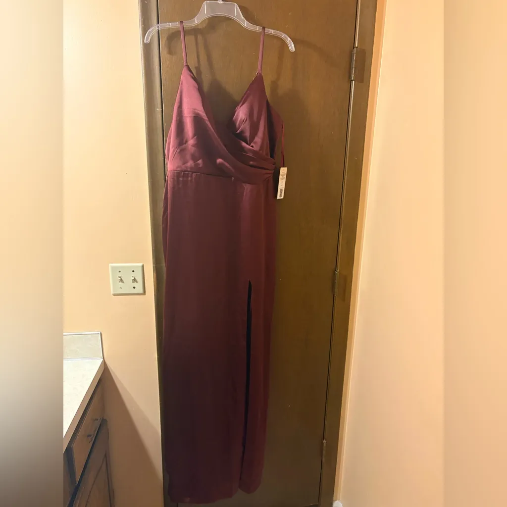 NWT Revelry Rava Satin Dress in Cabernet Size 14 - Image 3