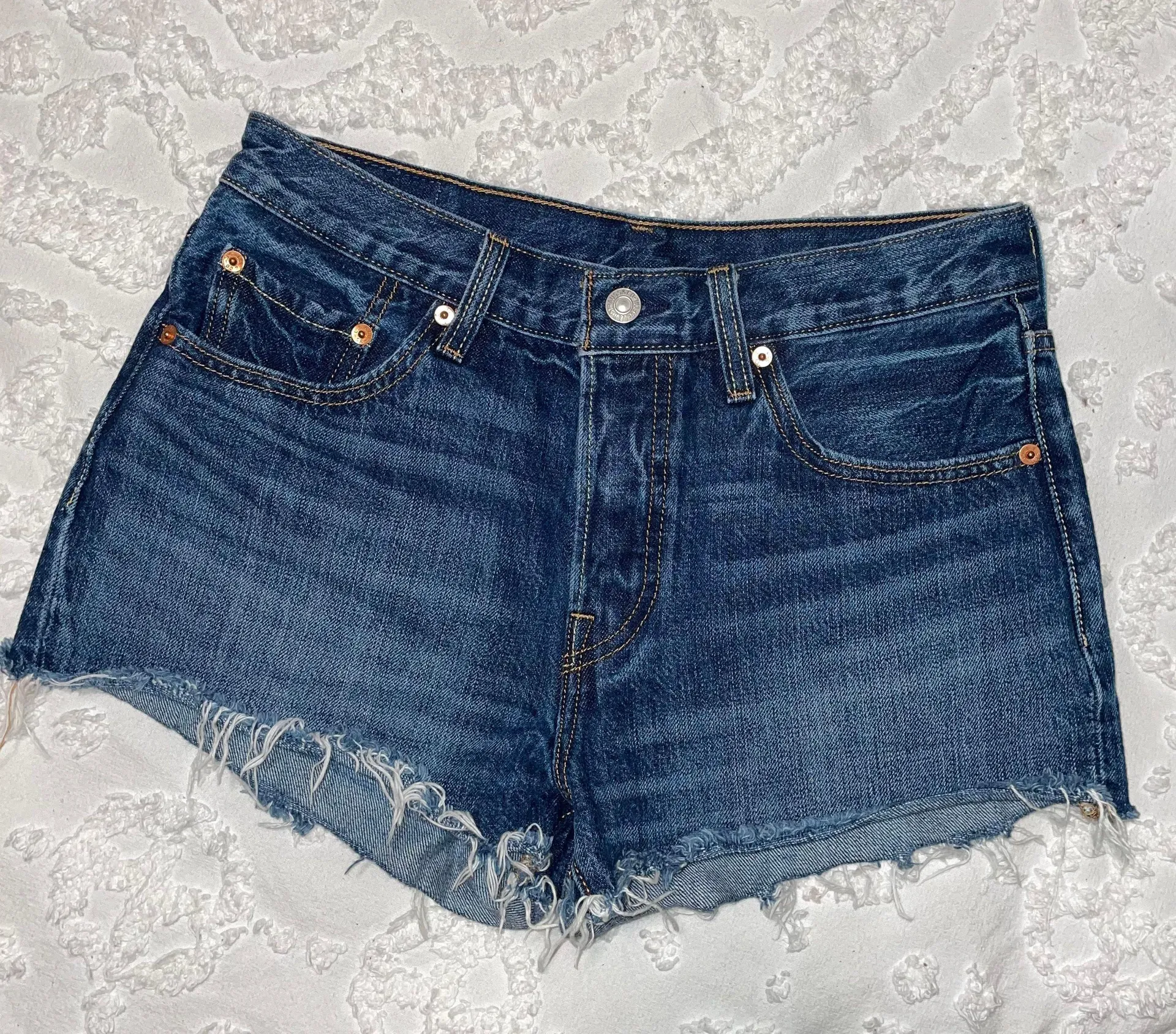 vintage denim jeans high rise shorts! - Image 3