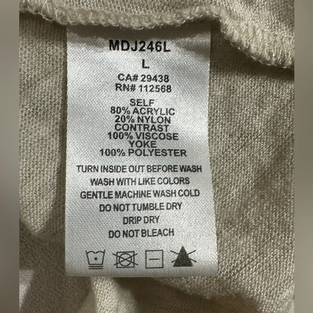 MISS ME button down Cardigan Taupe size Large - Image 9