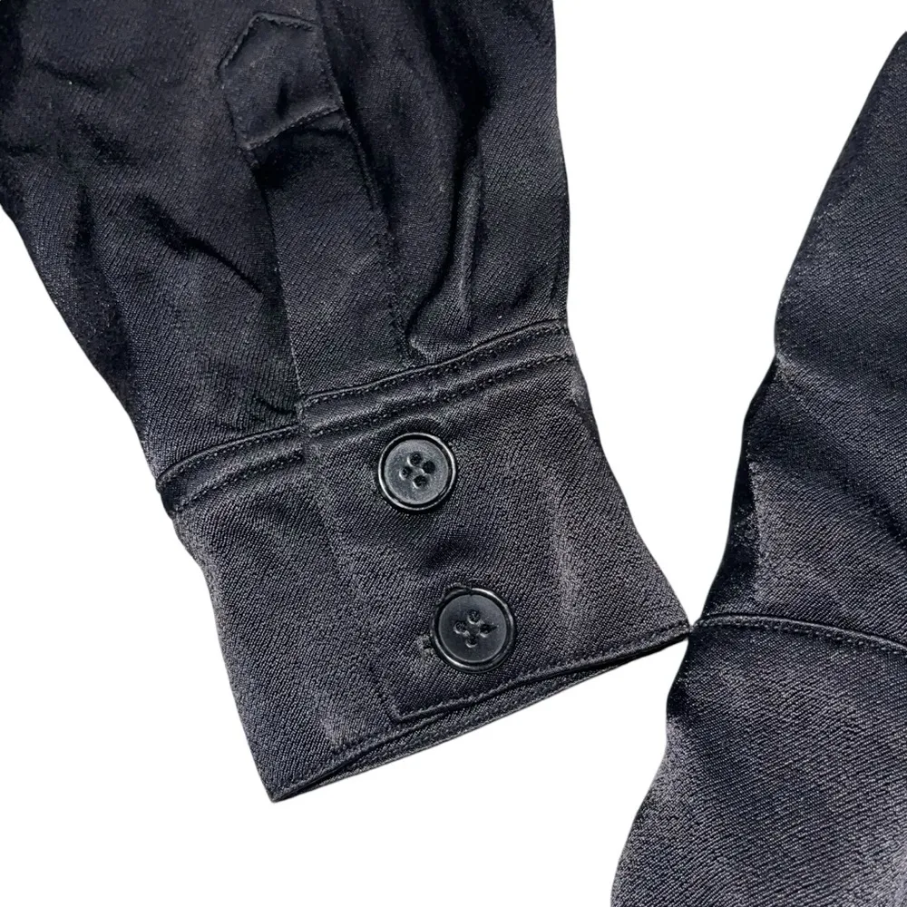 Reformation  Black Satin Cropped Button Front Jacket Blazer size Small - Image 4