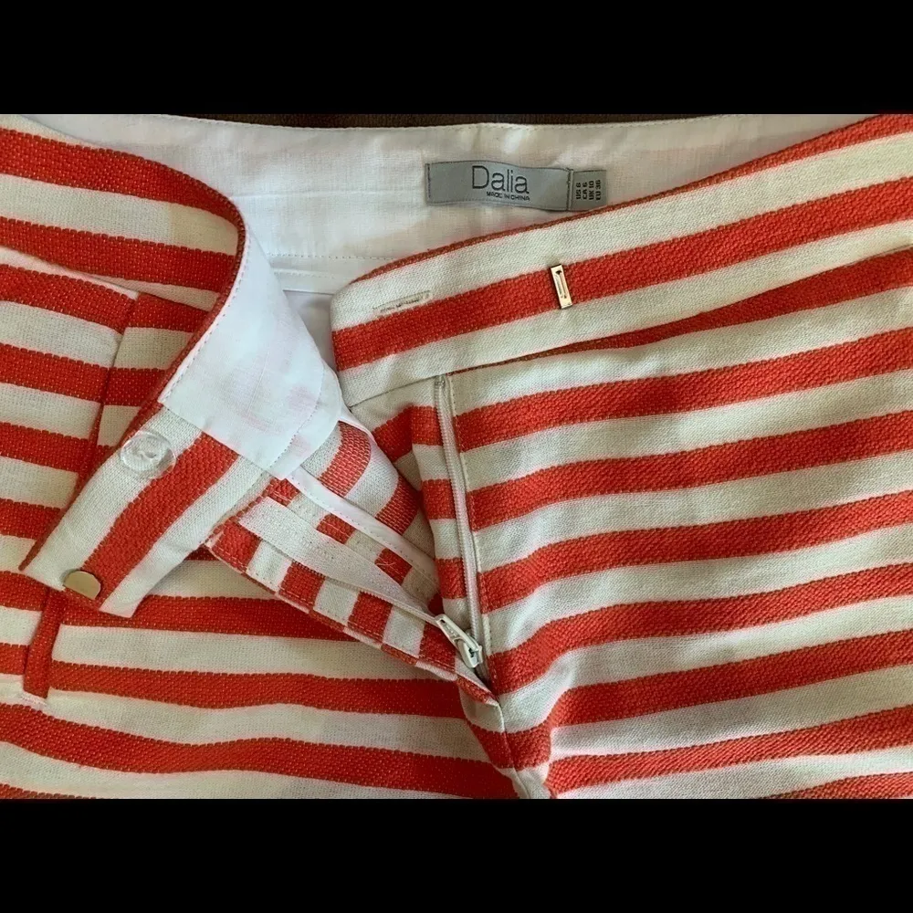 Dalia Red & White Striped Shorts Size 6 - Image 2