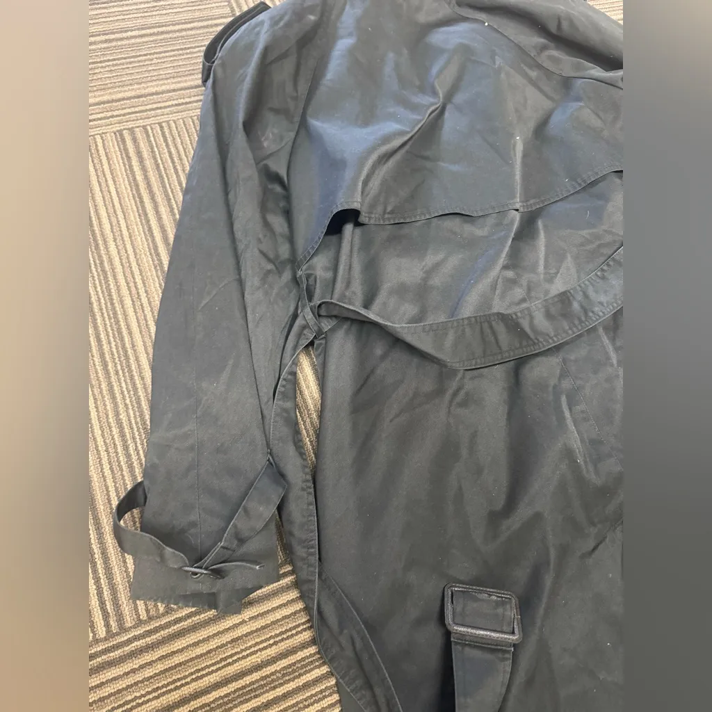 Worthington Elegant Black Trench Coat - Image 6