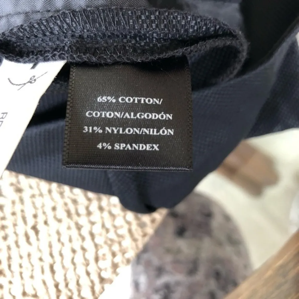 Ann Taylor City Shorts Luxe Black Ivory Color block 5” Luxe Size 4 Chic Dressy - Image 13
