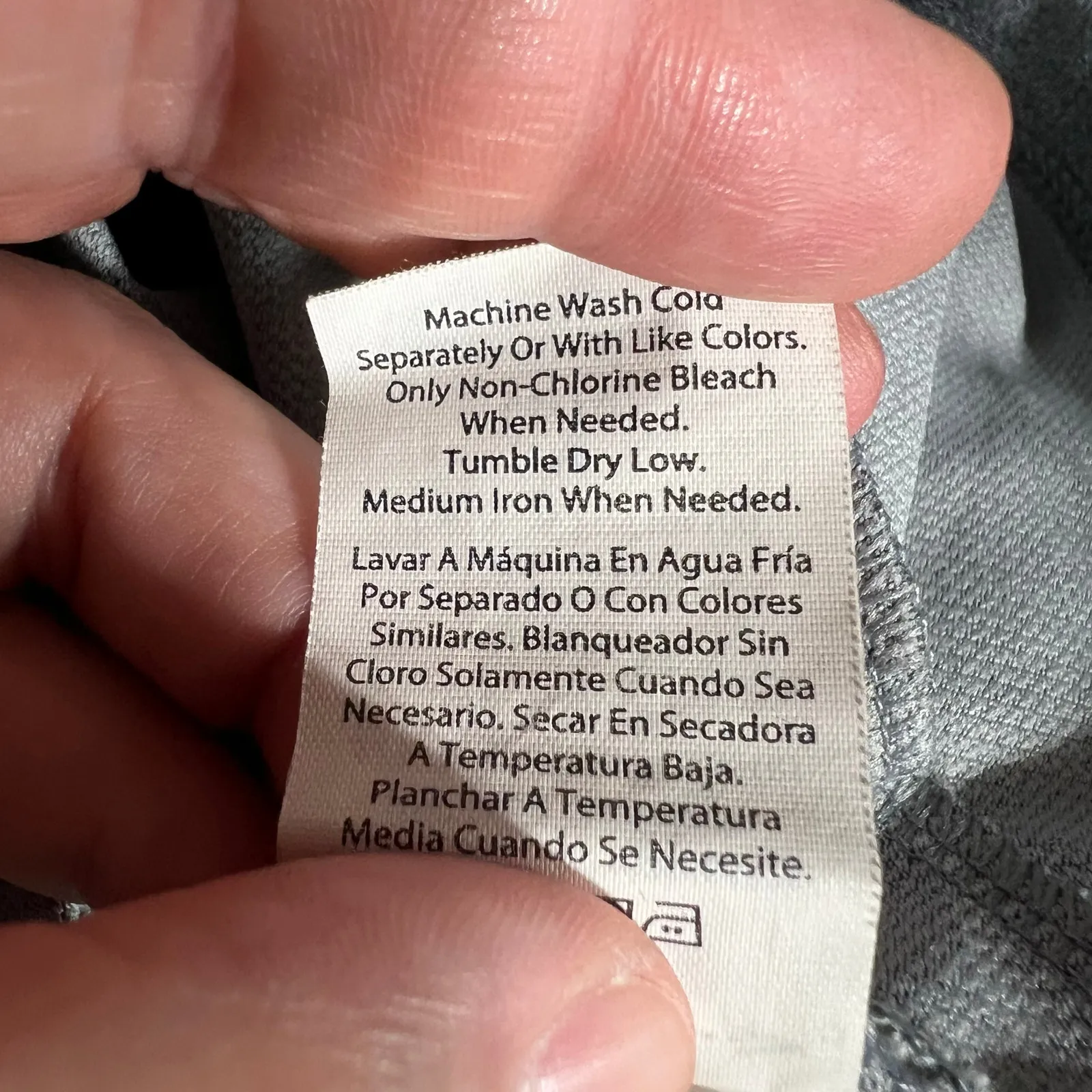 Athletic Works Womens Shirt Top Long Sleeve Pullover Solid Crew Neck Gray Medium - Image 8