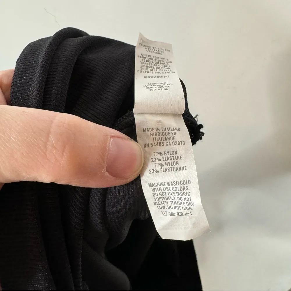 Aerie Offline Ribbed Black 5”‎ Inseam Bike Shorts Size Large - Image 5