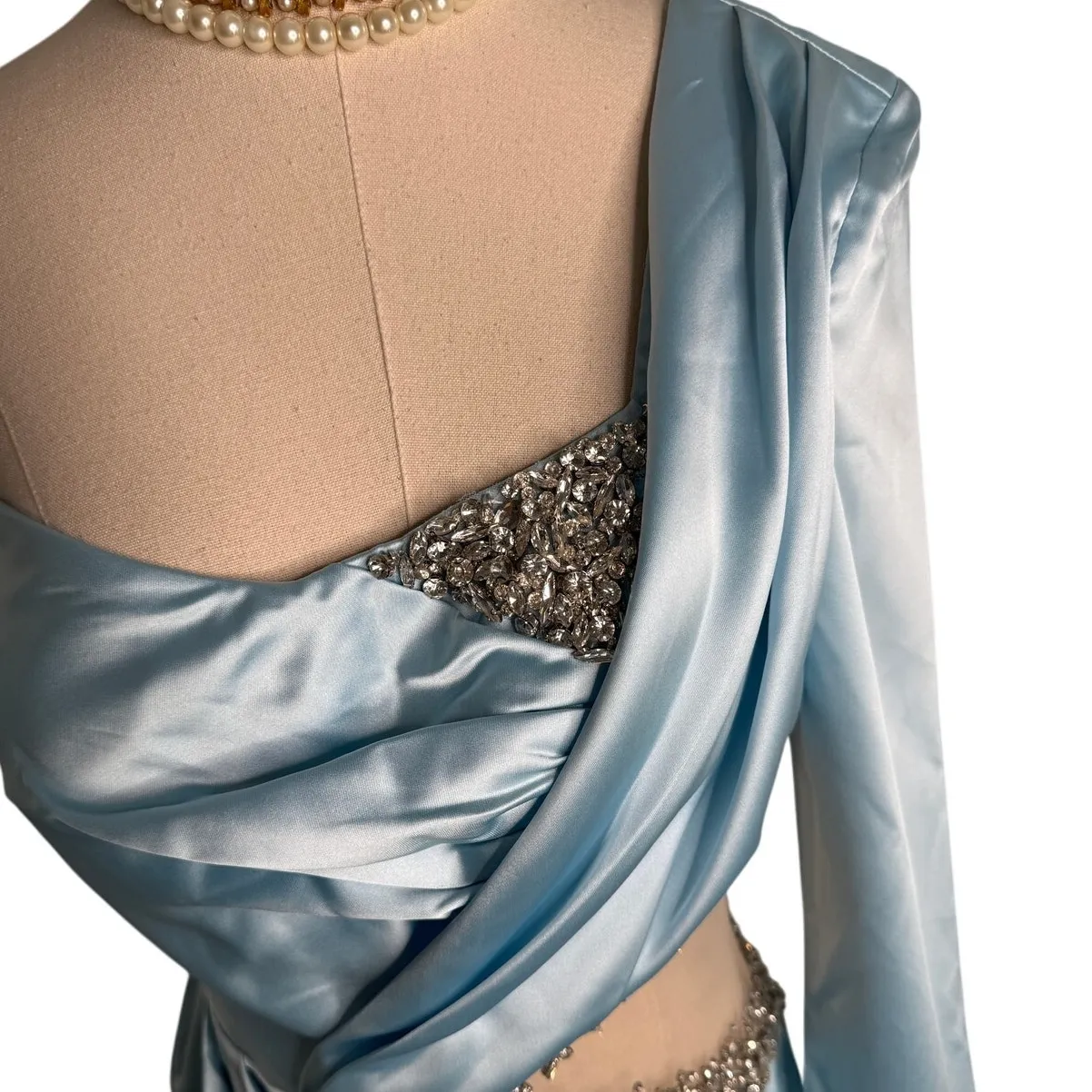 Portia and Scarlett Illusion Cutout One Sleeve Gown PS23502 ice blue size 10 - Image 4