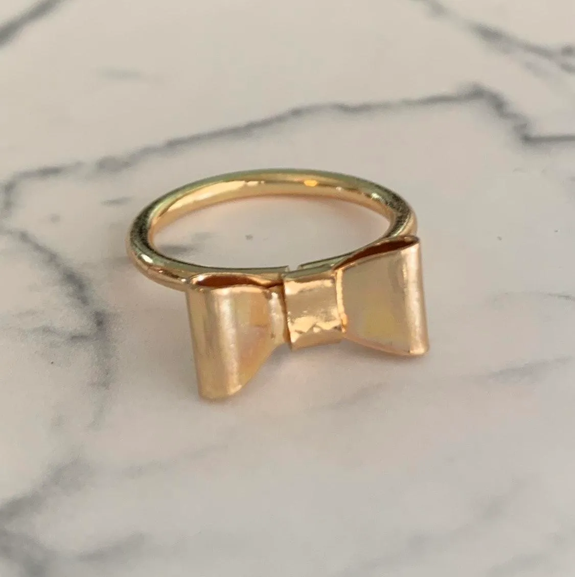 Gold Bow Ring - Image 3