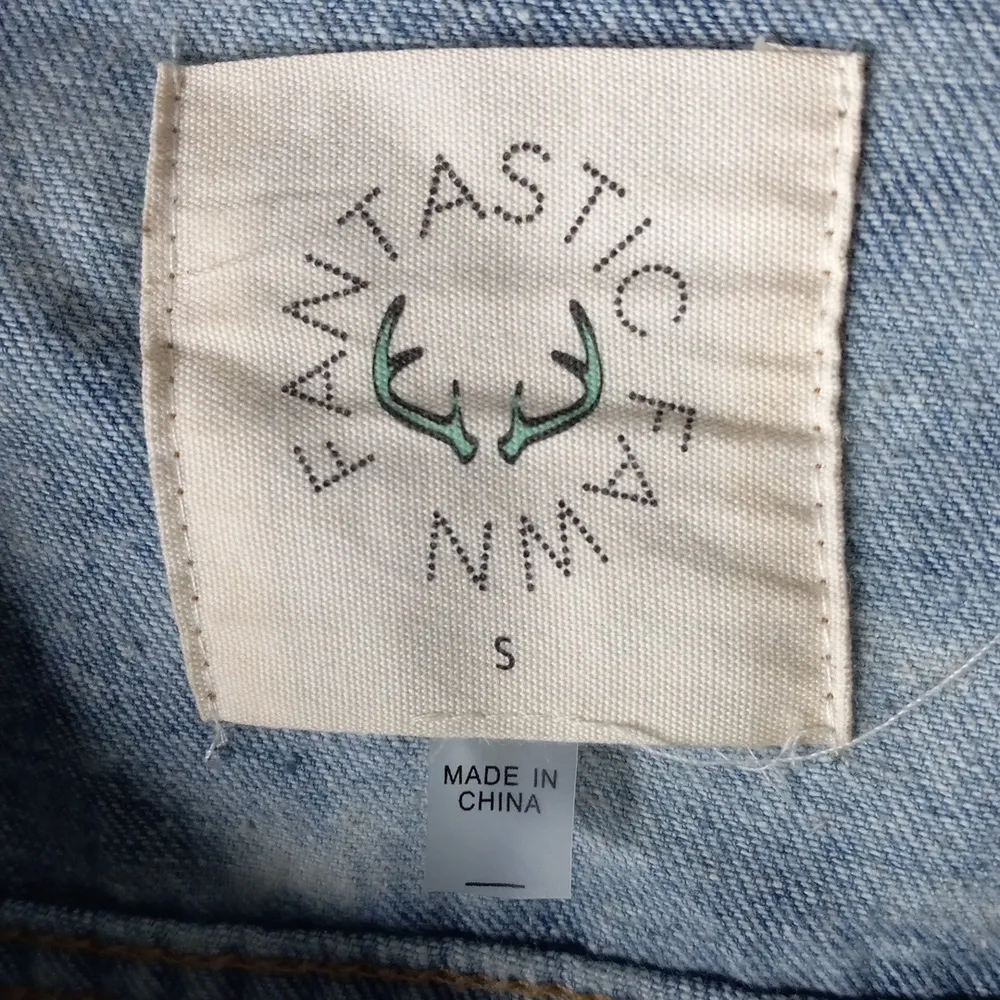 Fantastic Fawn S Destroyed Acid Wash Jeans Jacket Distressed Acid Wash - Image 7