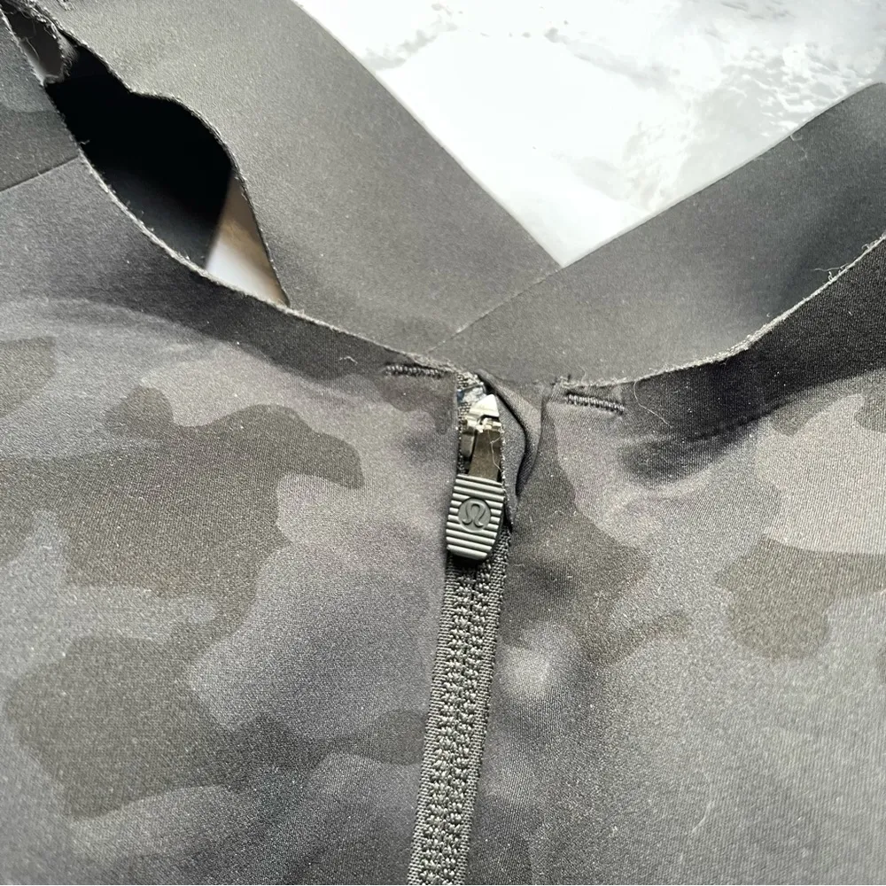 Lululemon Enlite Bra Zip Front Incognito Camo Multi Grey Cross Back 32E DD - Image 6