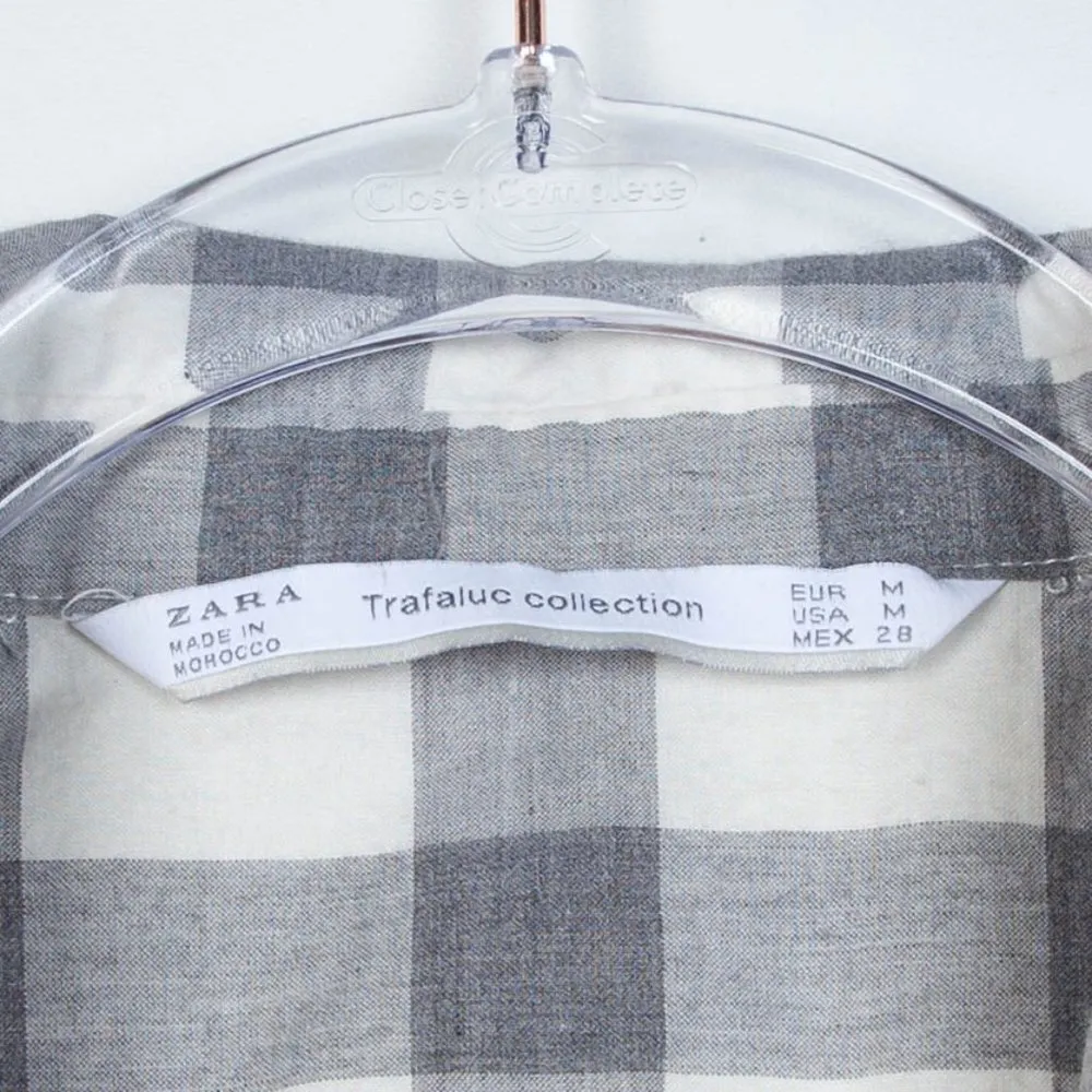 3 for $25 Zara Gingham Button Front Top Size‎ Medium - Image 5