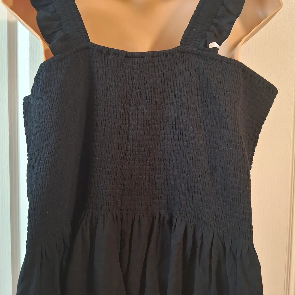 Torrid Sz 4 NWOT  Black Ruffled Tank Top - Image 10