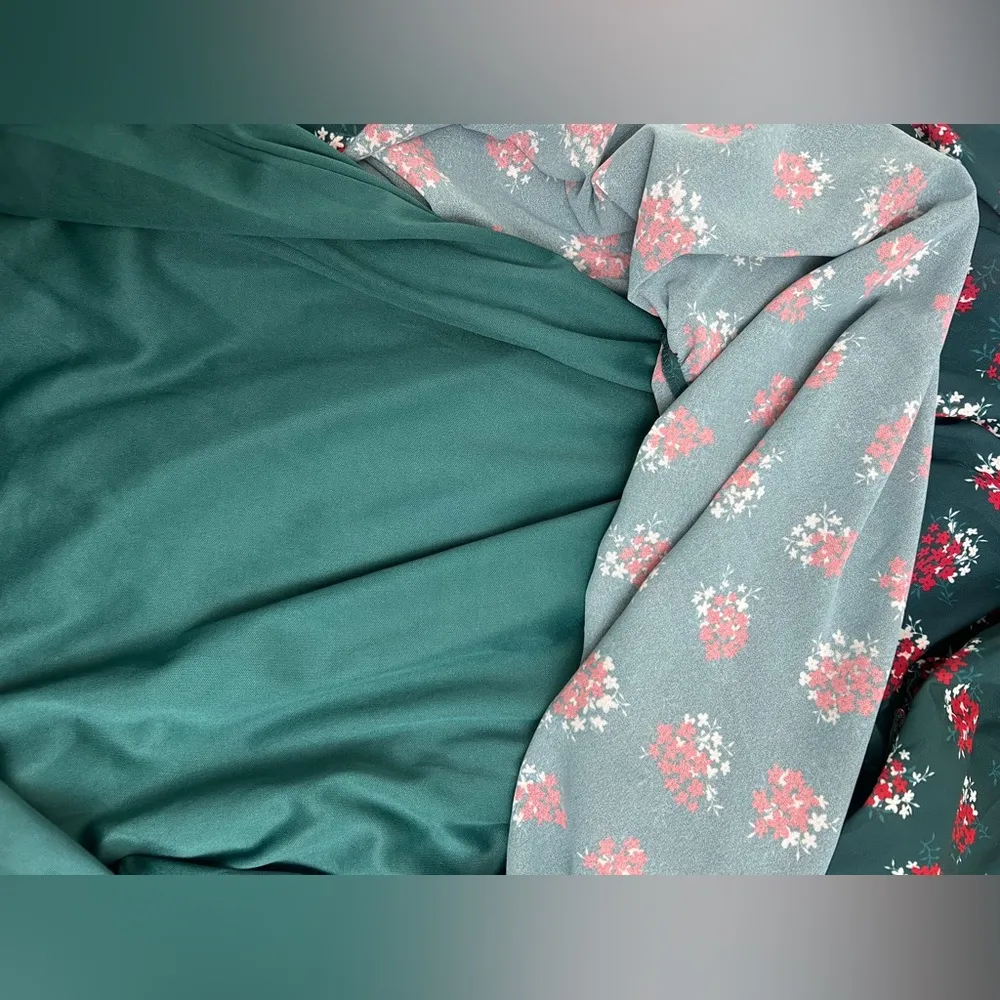 Aura Floral Babydoll Dress – Green with Red Flowers, Long Sleeve, Size S - Image 5