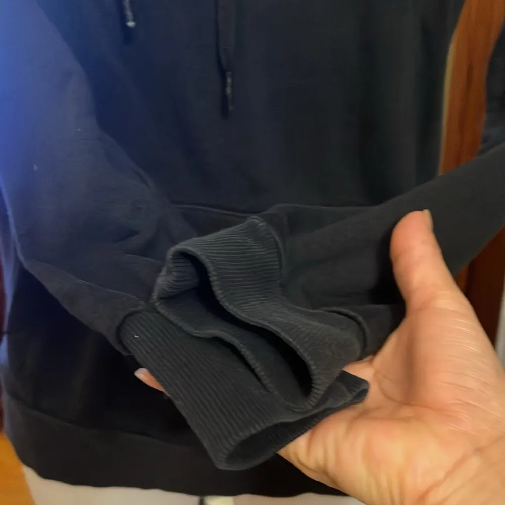 Gymshark Black Hoodie Small - Image 6