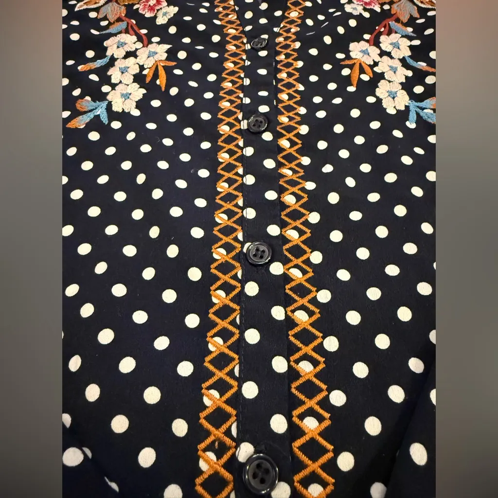 THML Navy White Polka Dot Floral Embroidered Ruffle Shoulder Blouse Size Small - Image 4