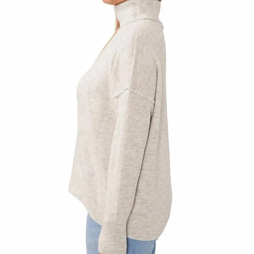 Vince Camuto Light Gray Turtleneck Sweater - Image 2