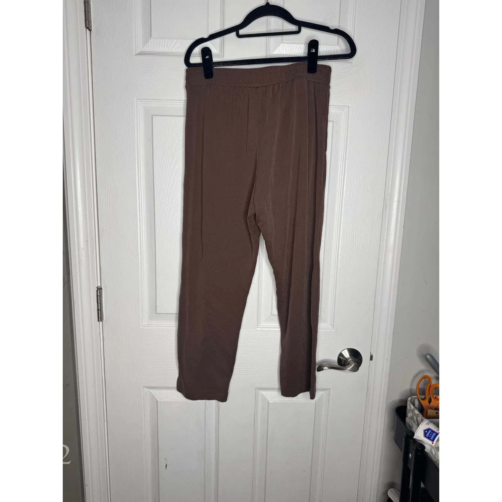 HOODIES Woman's Size M Brown Paperbag Waist Tie Cropped Pants Size M - Image 2