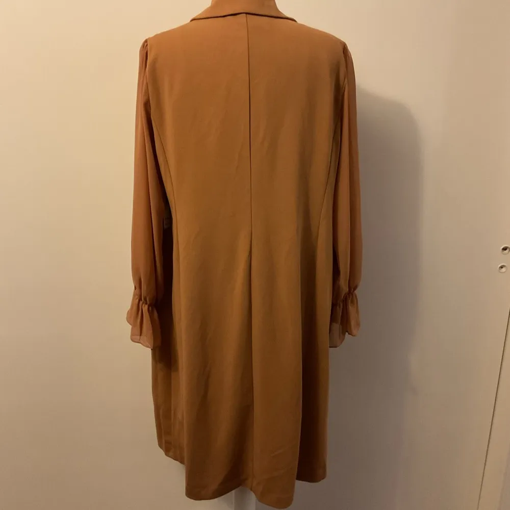 1. NWT Shelby & Palmer Tan long sleeve double breasted blazer dress SZ 16 W - Image 7