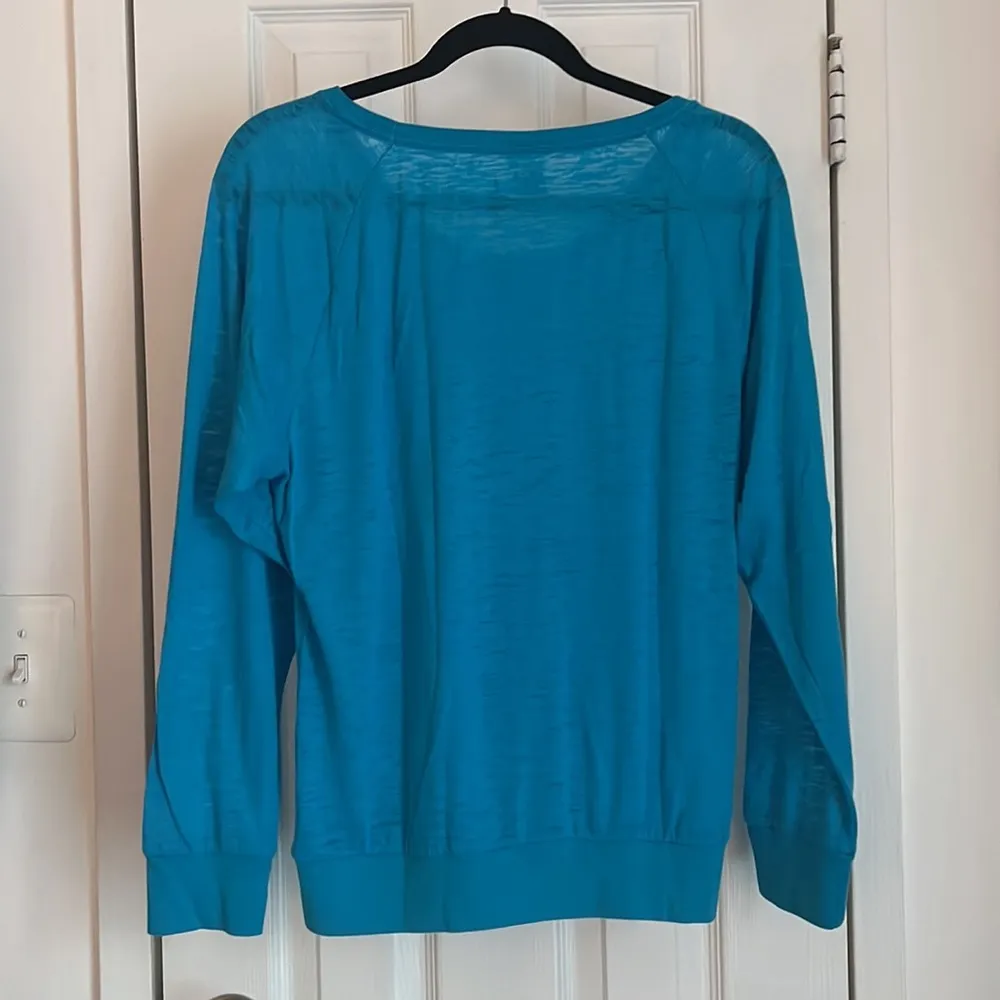 Victoria's Secret Pink Women's Burnout Blue Long Sleeve Shirt Size Medium - Image 2