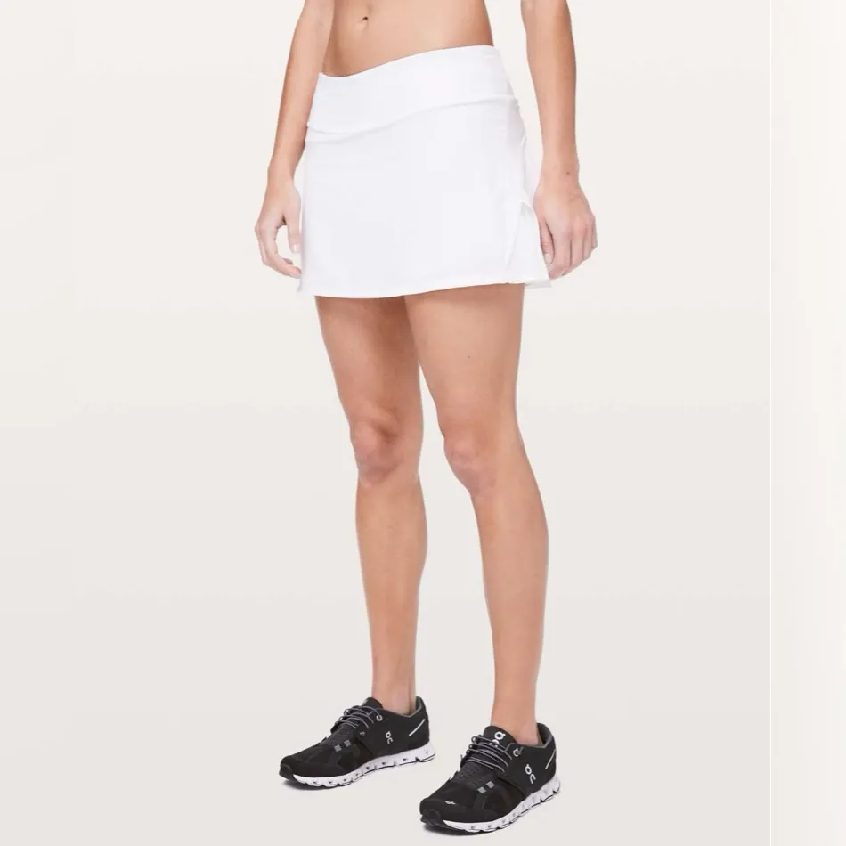 Lululemon Play Off The Pleats Skirt 13” White Sz 8 Tennis Golf Athletic Skort - Image 2