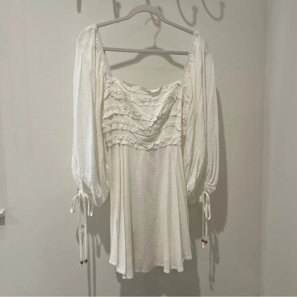 White Dress - Image 7