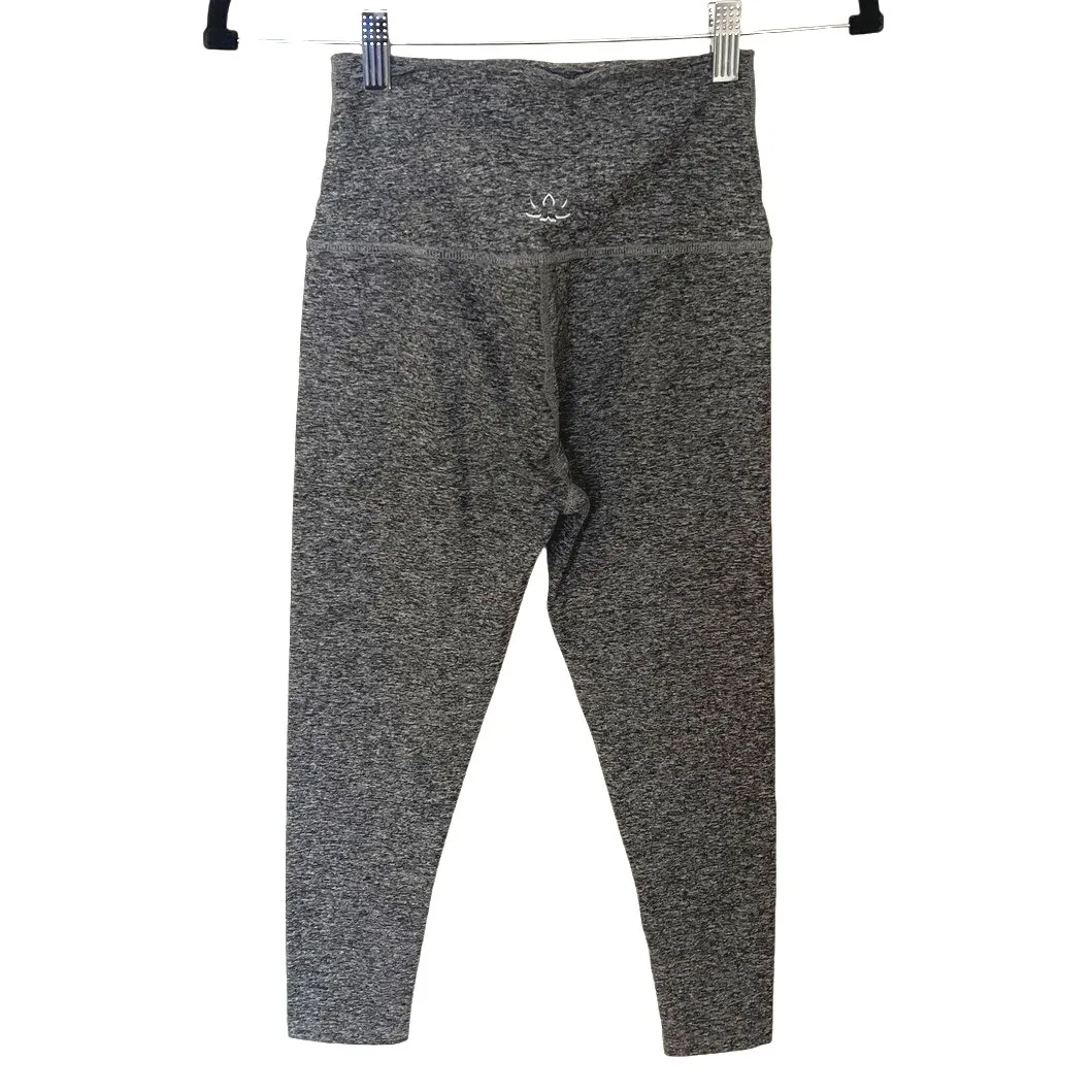 Beyond Yoga Caught In The Midi Space Dye Gray‎ Leggings Size Small EUC - Image 2