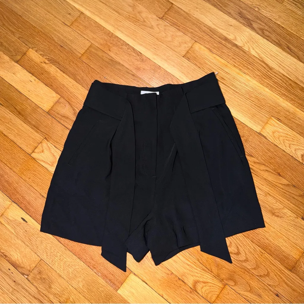 H&M Size 6 Women’s Dressy Casual Black Shorts Wide Leg High Rise Front Tie - Image 7