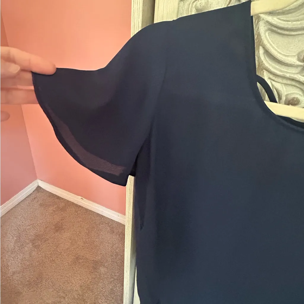 Navy blue semi-sheer short flutter sleeve top with crisscross strap detail SZ MD - Image 3