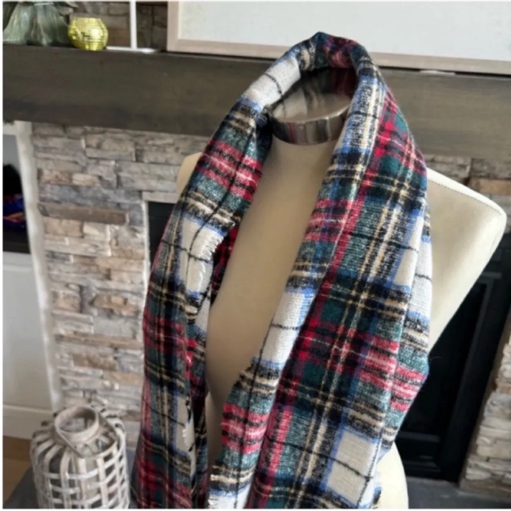 Old Navy Multicolor Plaid Scarf - Image 9