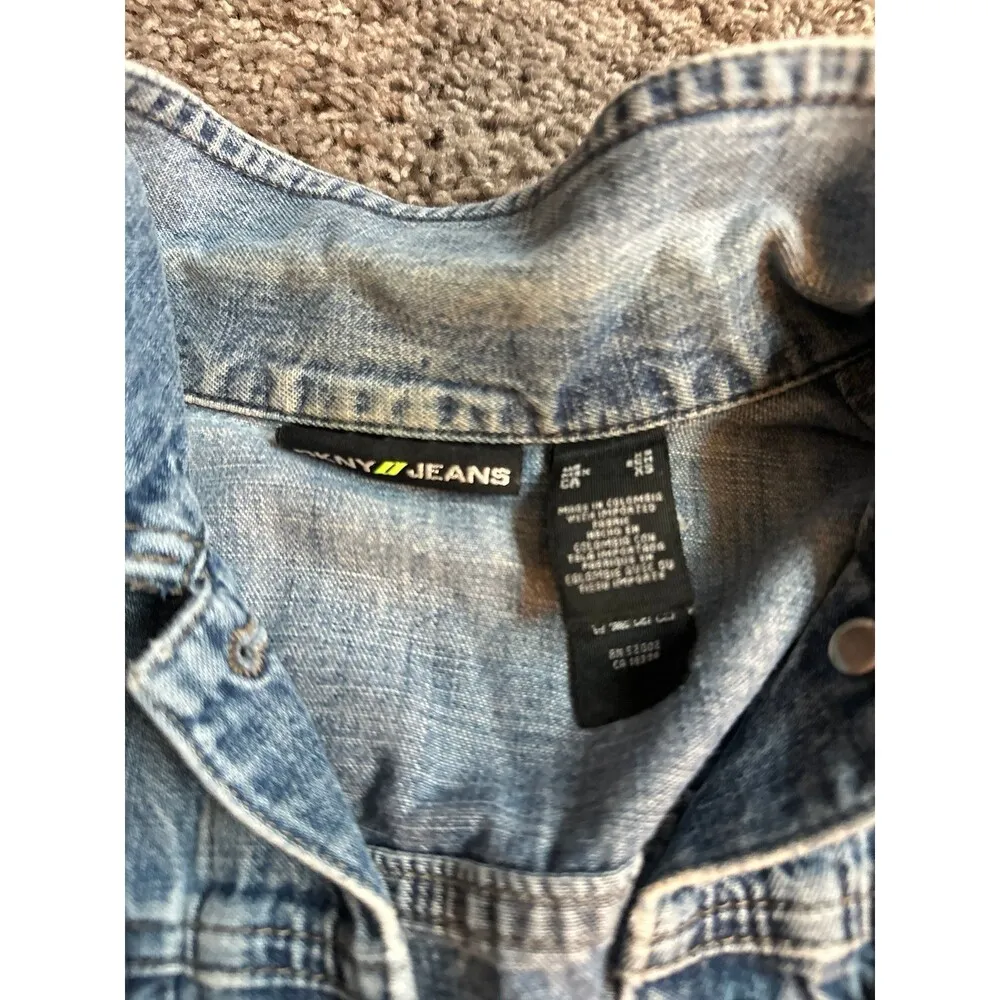 DKNY vintage y2k Jean Jacket - Image 4
